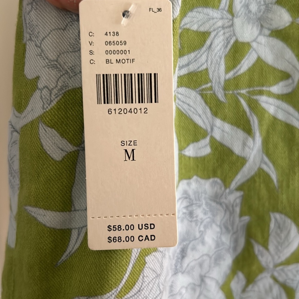 Floral Green Sleeveless Top - Picture 3 of 4